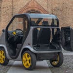 tazzari ev zeromax buiten afgebeeld