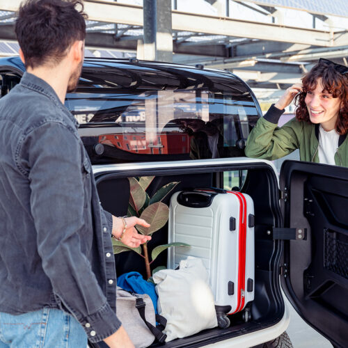 tazzari zeromax ruime kofferbak afgebeeld puramobi