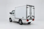 E-TORS TC.02 van linksachter met dubbele achterdeuren.